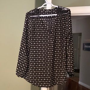 Le Chateau - Size medium